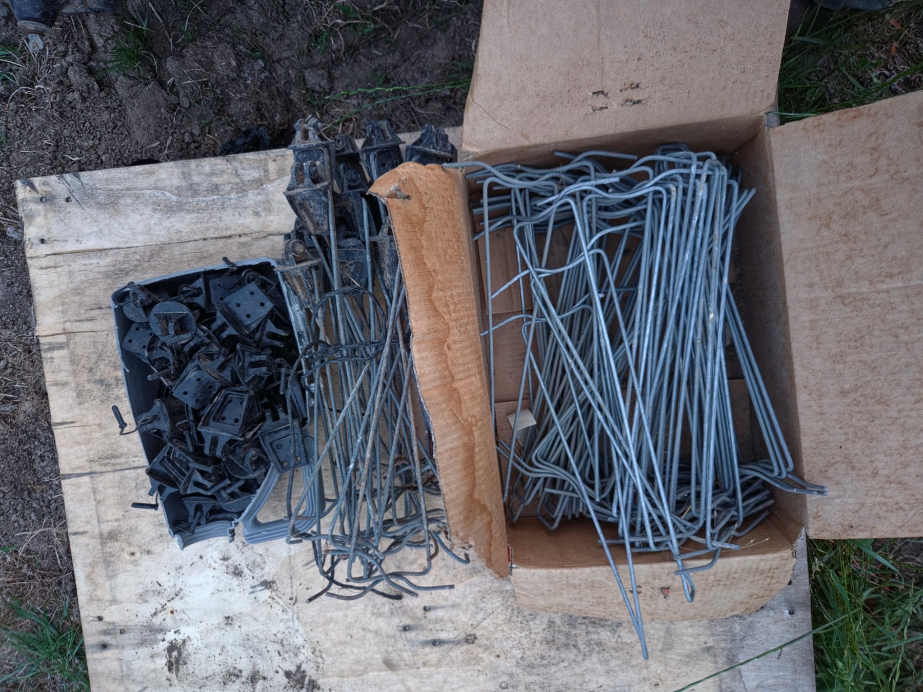 Used - Elec. Fence Stand-offs with Poly Insulators - photo 5