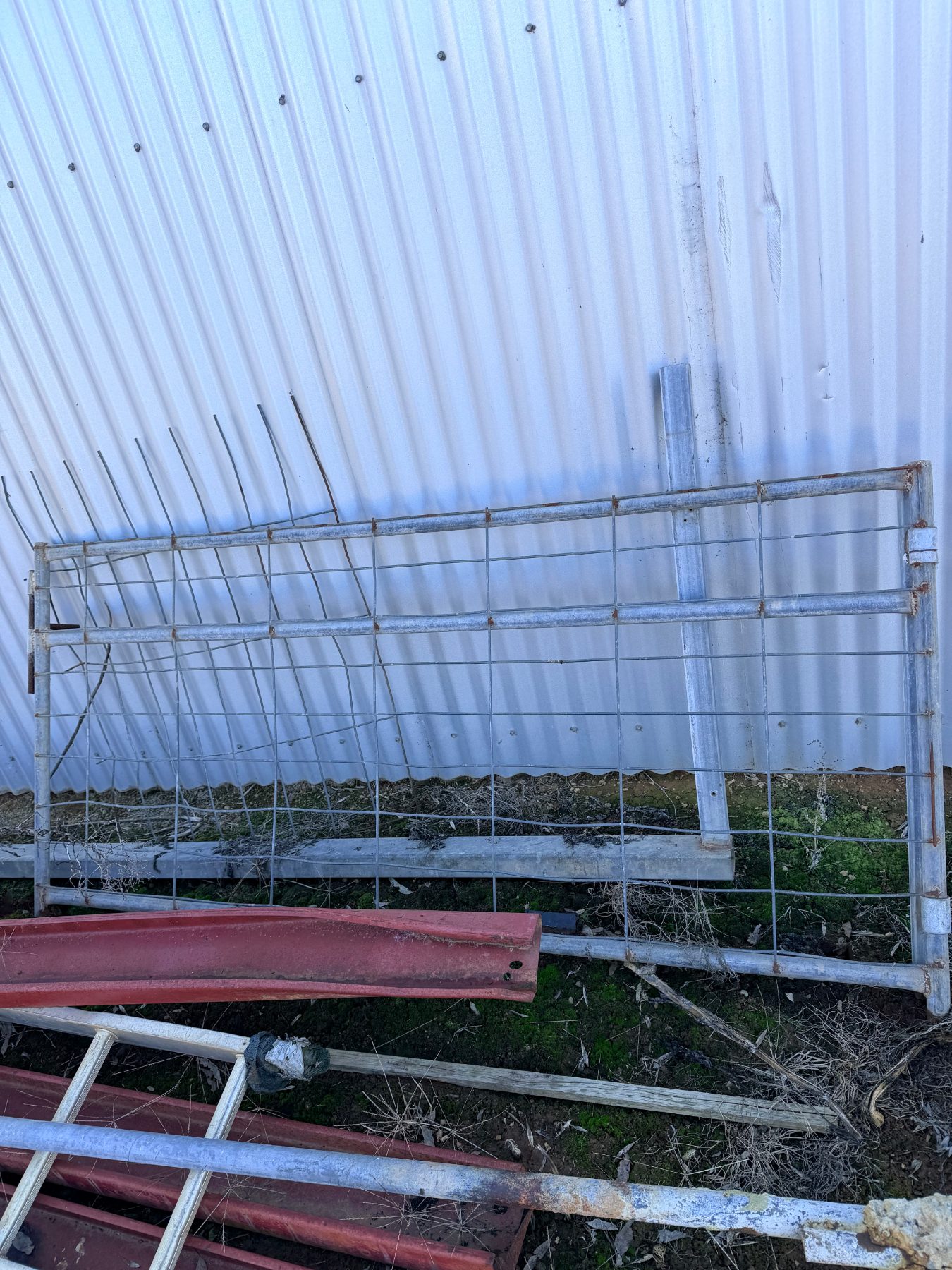 1950mm solid steel gate - photo 2