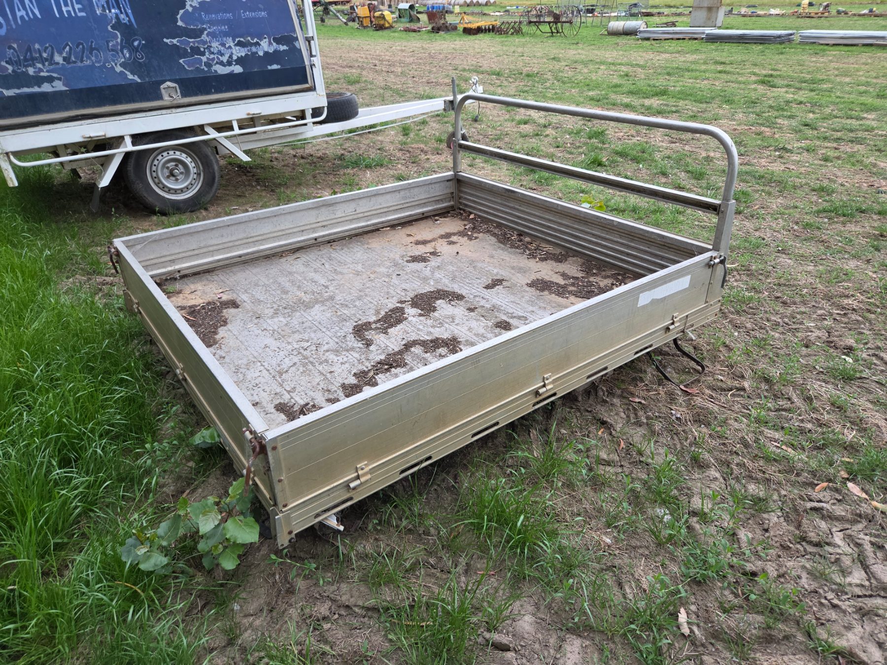 Used - Alloy Dropside Ute Tray - photo 4