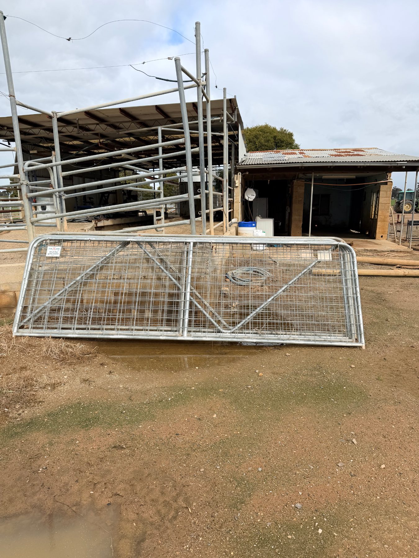 As new 3.6m x 1100mm farm gate - photo 3