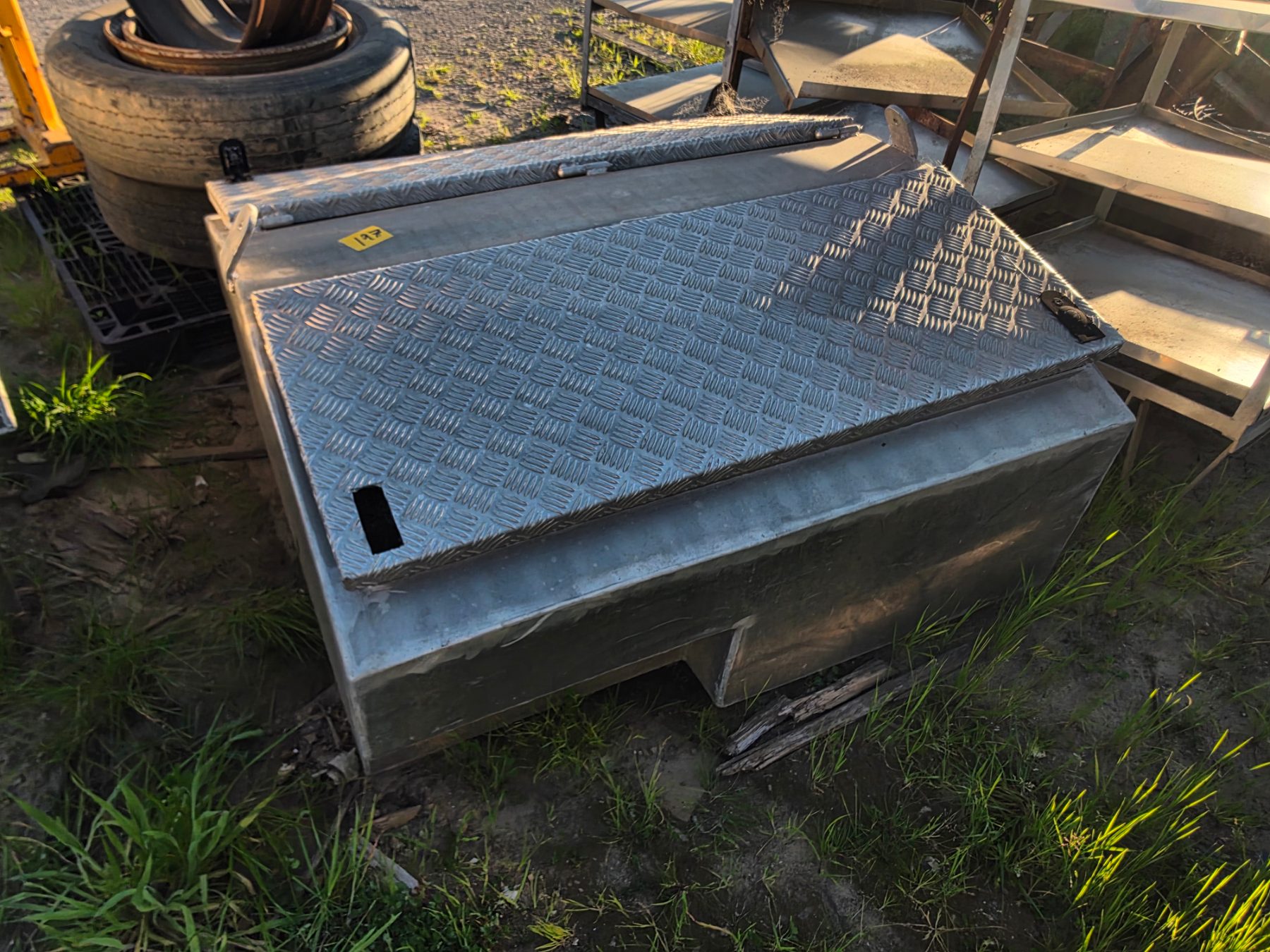 Tradies Alloy Trailer Storage Box - photo 3