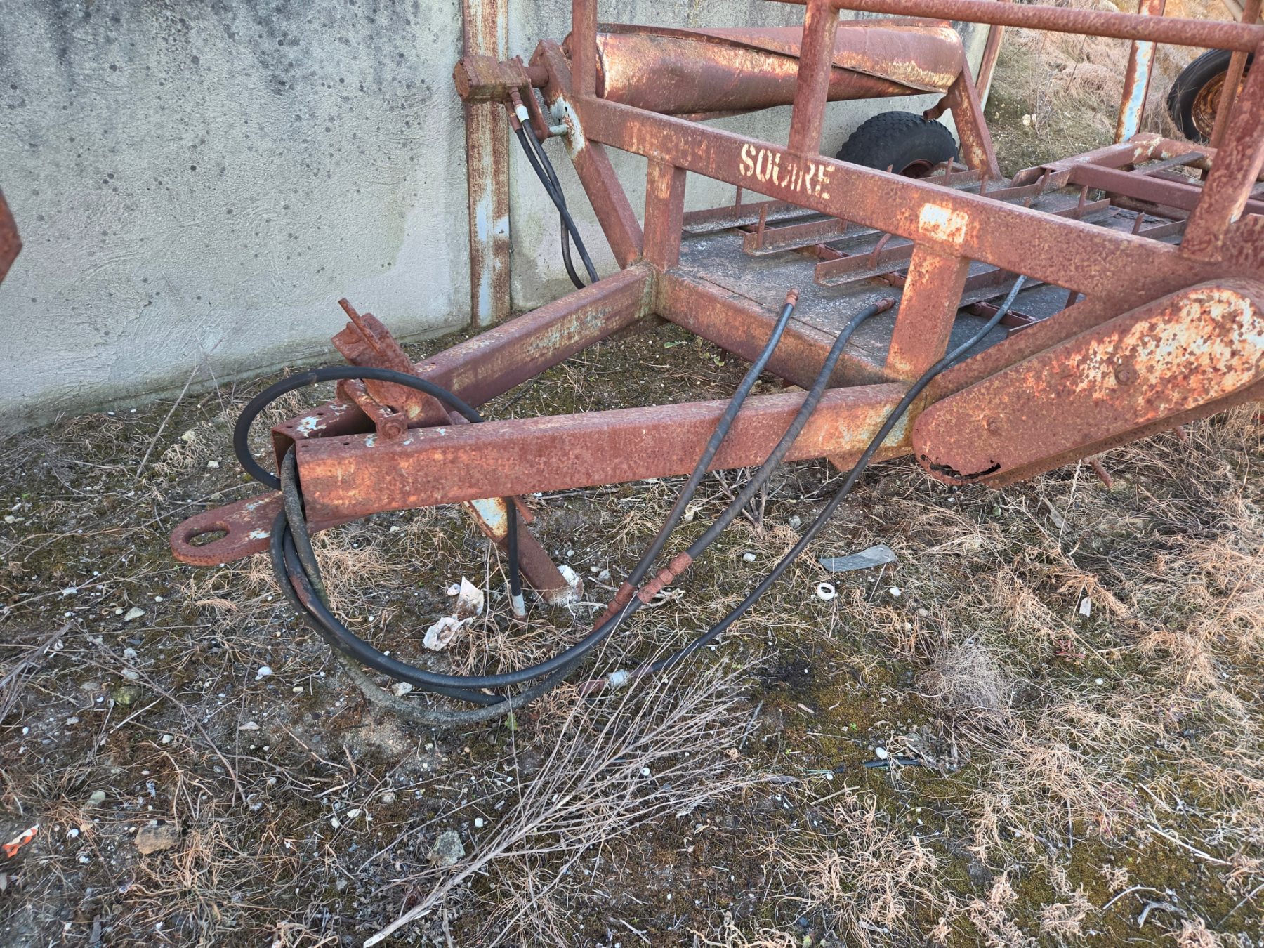 Squire Hyd. Bale Feedout Buggy - photo 5