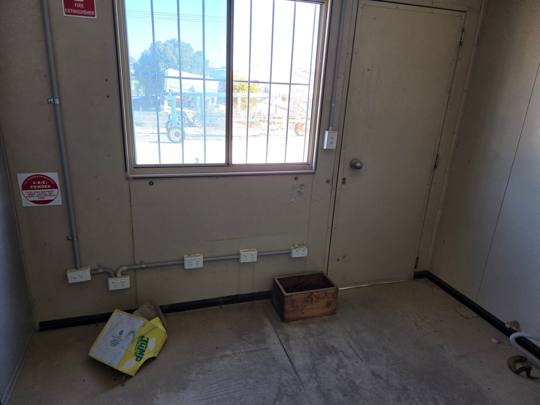 Portable Office Ticketing Box - photo 7