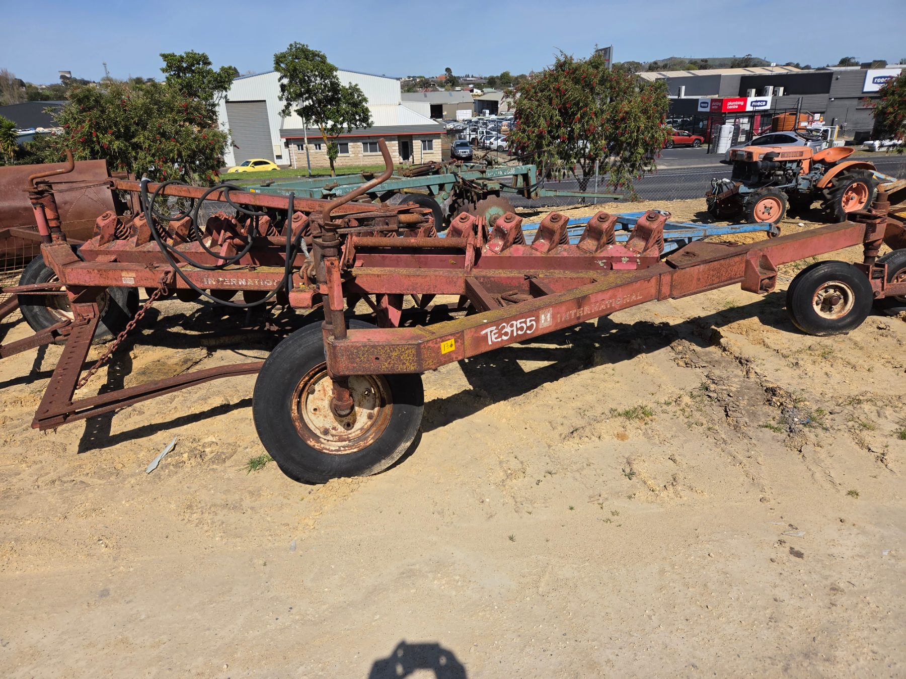 IH 14 Plate One-way Disc Plough - photo 4