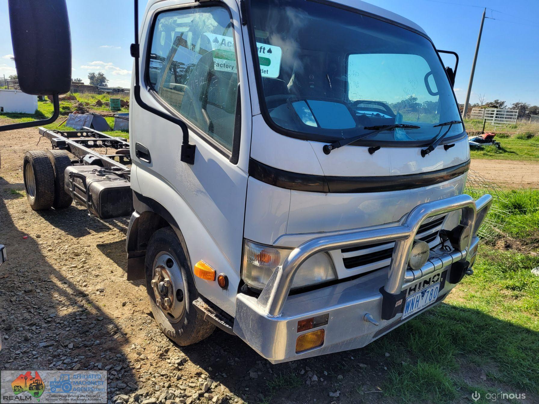 2008 Hino 300C Cab-Chassis Truck