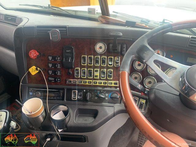 2011 Freightliner FL 580 Hp - (REDUCED PRICE) - photo 8