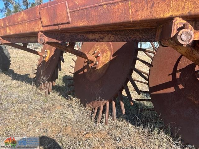 Pedrick 8 wheel stick rake - They don't come any better one owner only done 3000 acres - photo 6