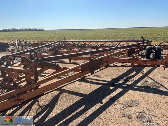 Dunstan - Edge on Tyne Cultivator - 54 ft wide - 3 Row - photo 12