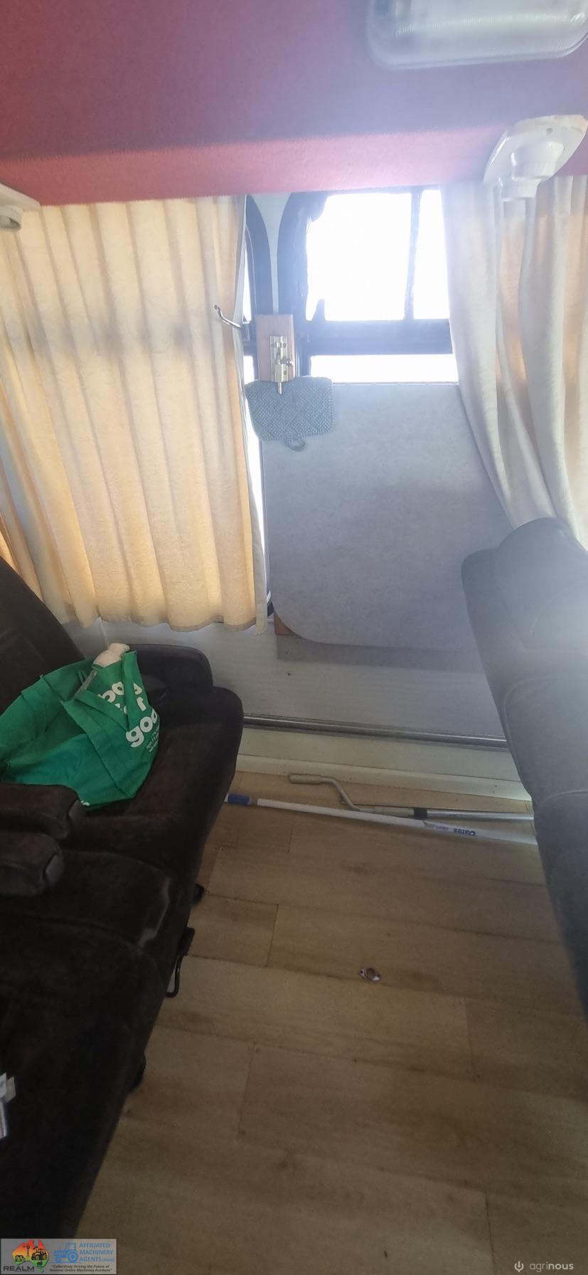 Mobile Home - Scania Bus - photo 3