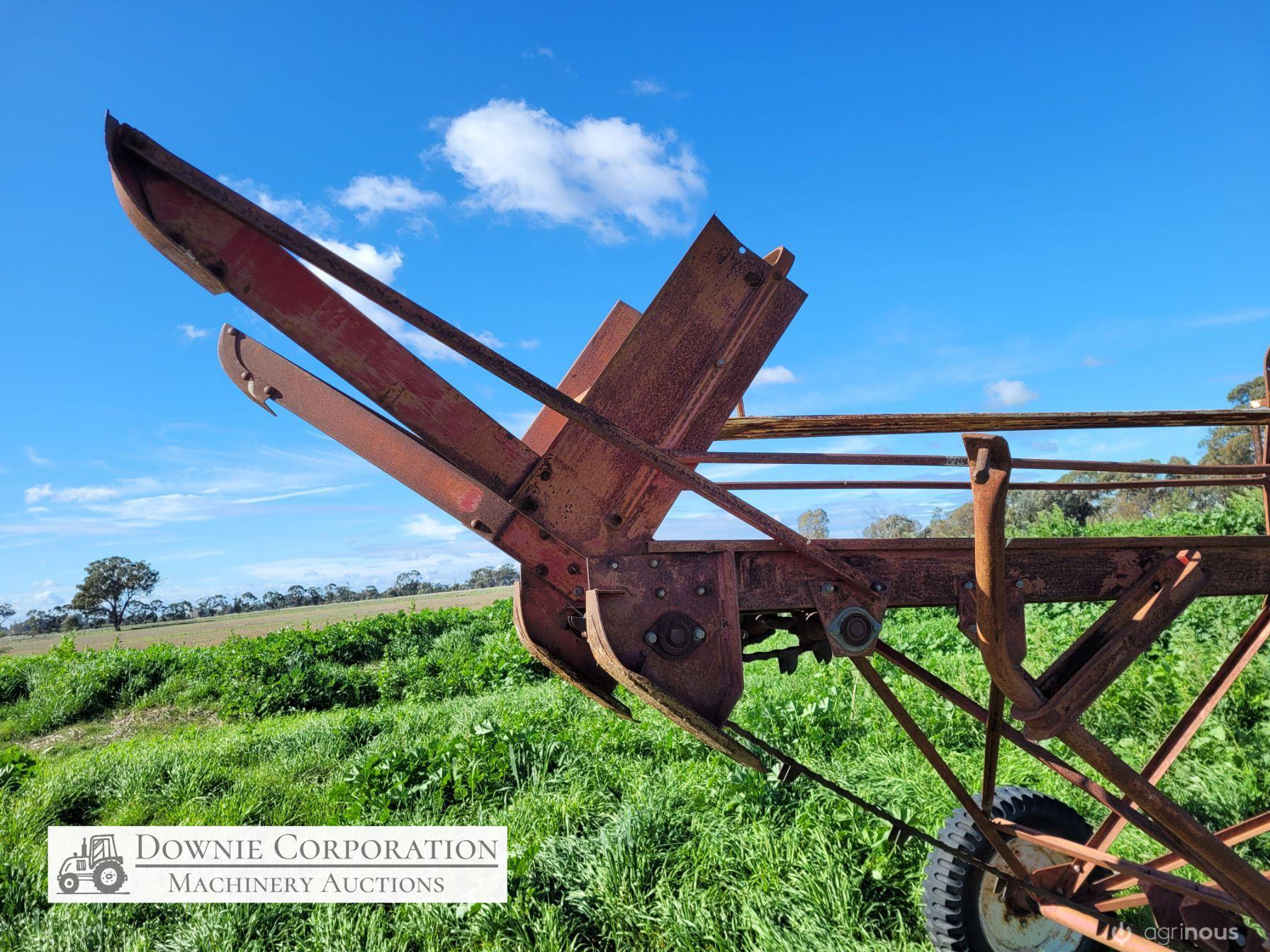 McCormack IH 19-2 Bale Loader - photo 8