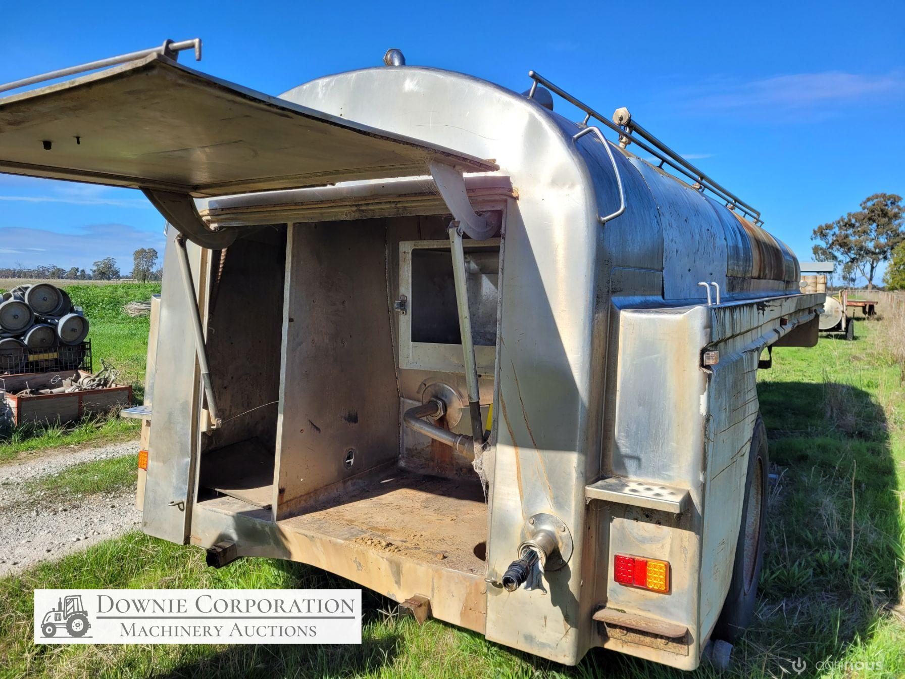 Alloy 10,000 Ltr Water Tanker