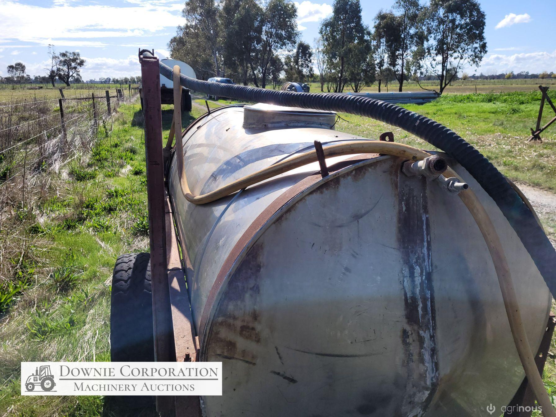 Stainless 1,000 Ltr Water Tanker - photo 5