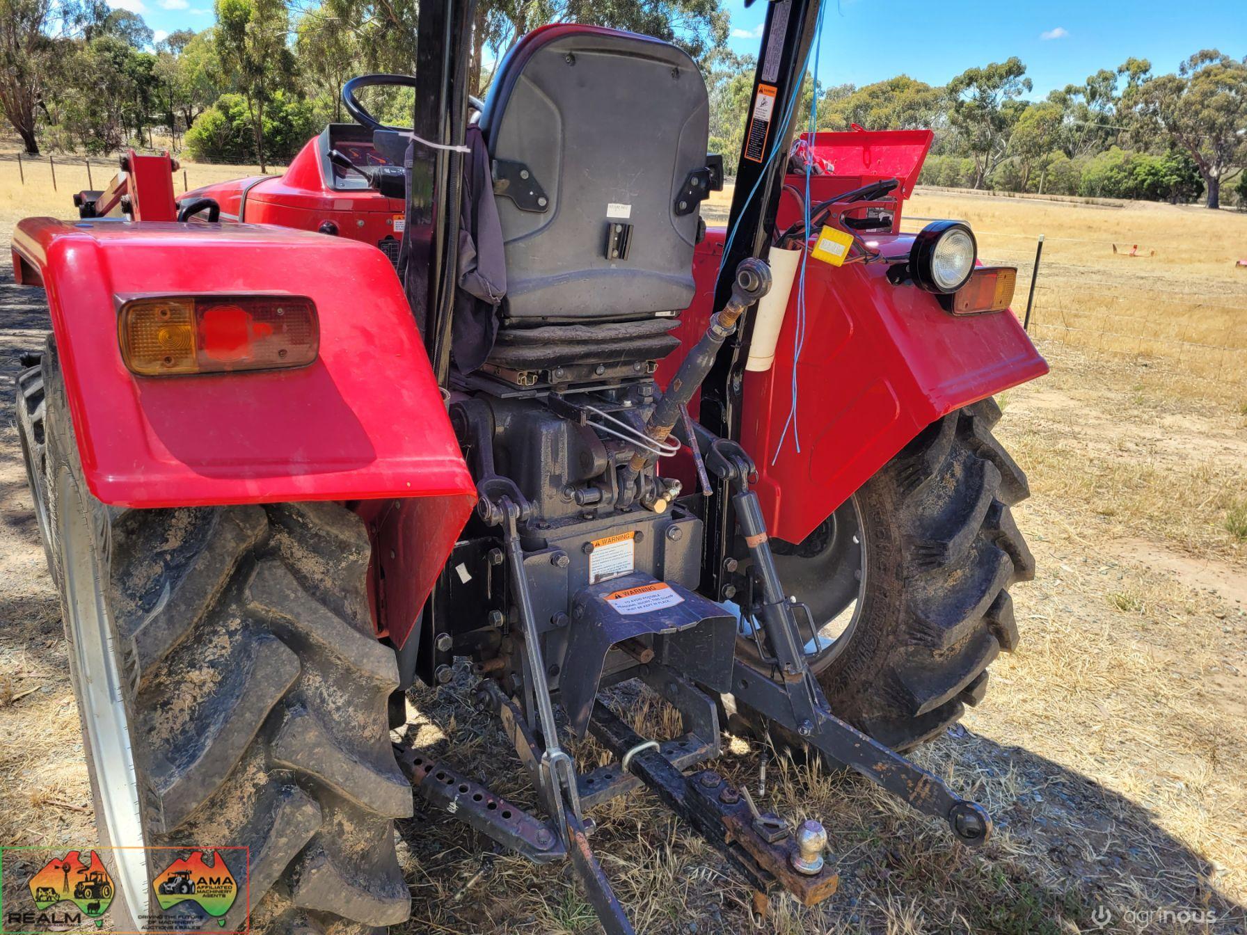 Mahindra 4025 4WD Tractor - photo 5