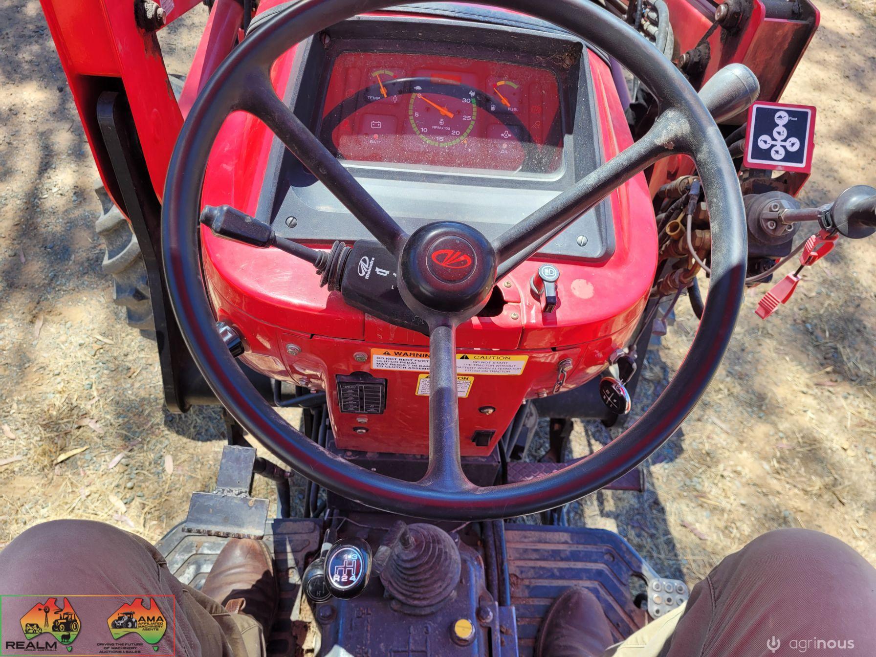 Mahindra 4025 4WD Tractor - photo 11