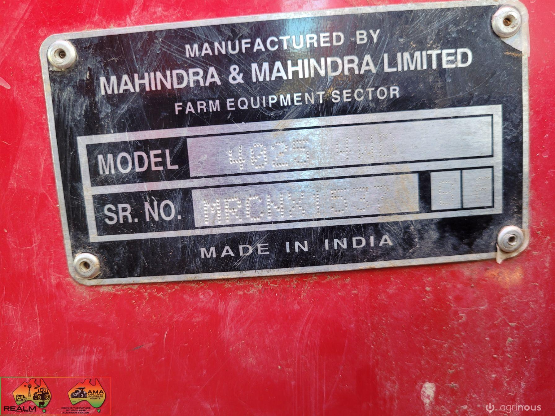 Mahindra 4025 4WD Tractor - photo 15