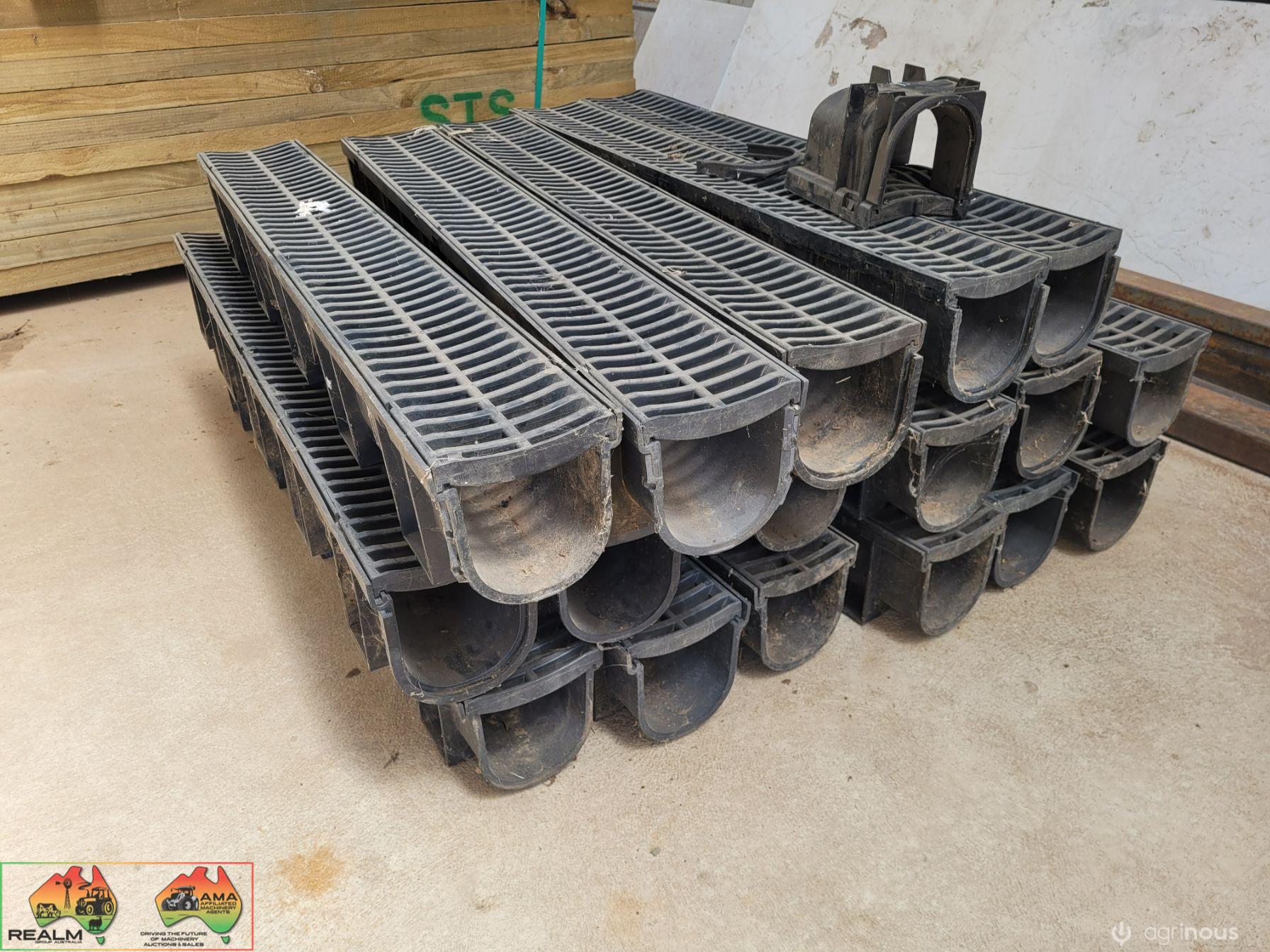 Easy Drain Poly Channel Grate (17x 1m lengths)