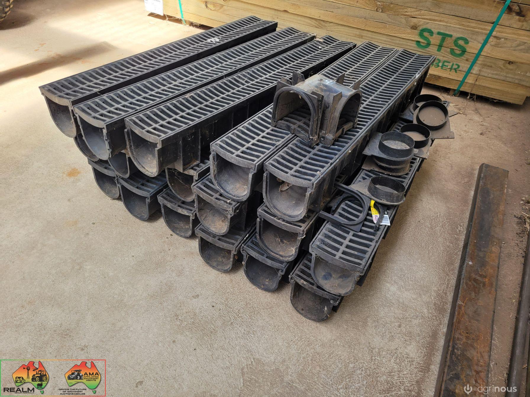 Easy Drain Poly Channel Grate (17x 1m lengths) - photo 2