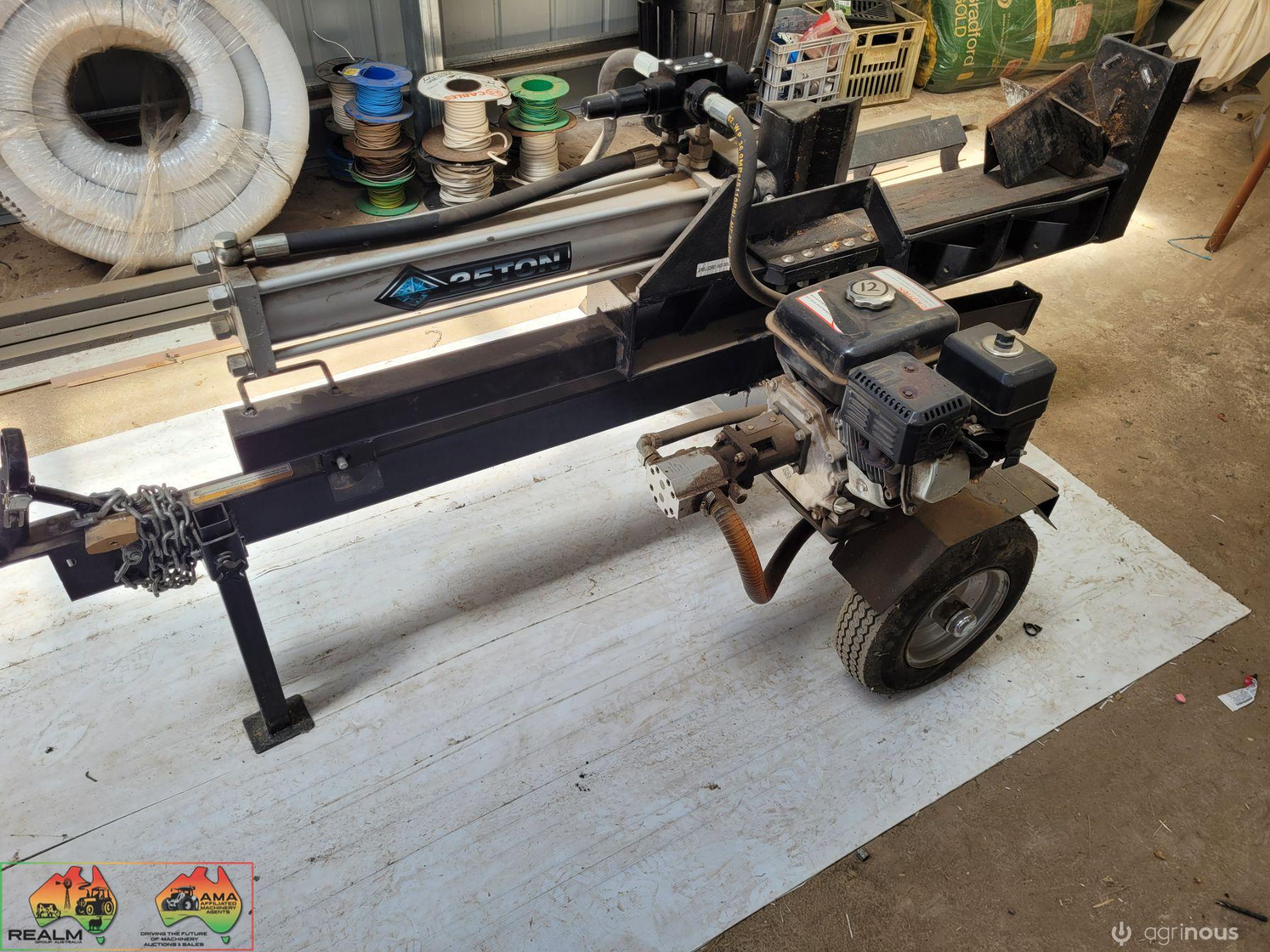 Near New 25ton Hyd. Wood Splitter - photo 2