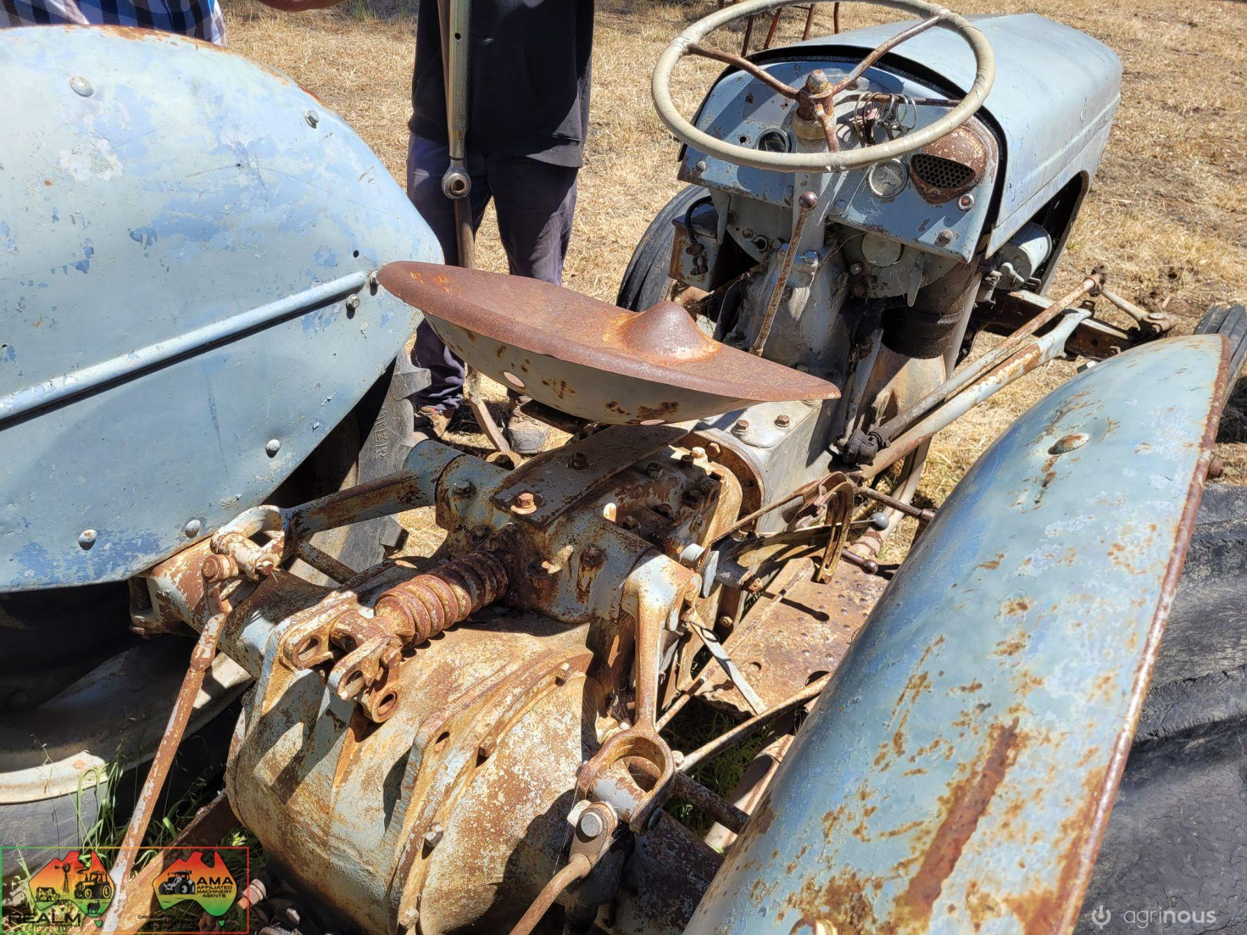 Ferguson TEA-20 "Grey Fergie" Tractor - photo 2