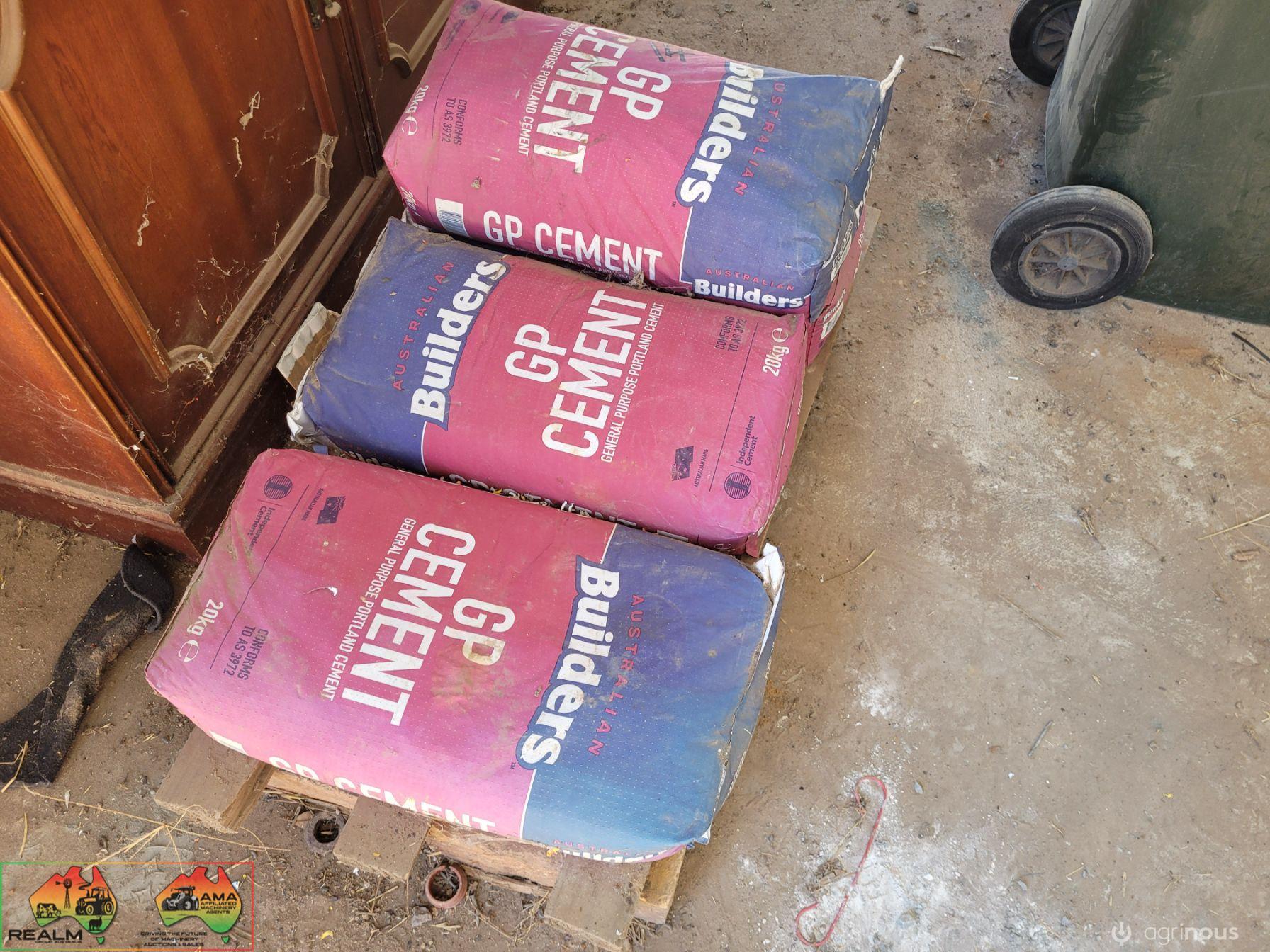 4x 20Kg bags of Cement Powder