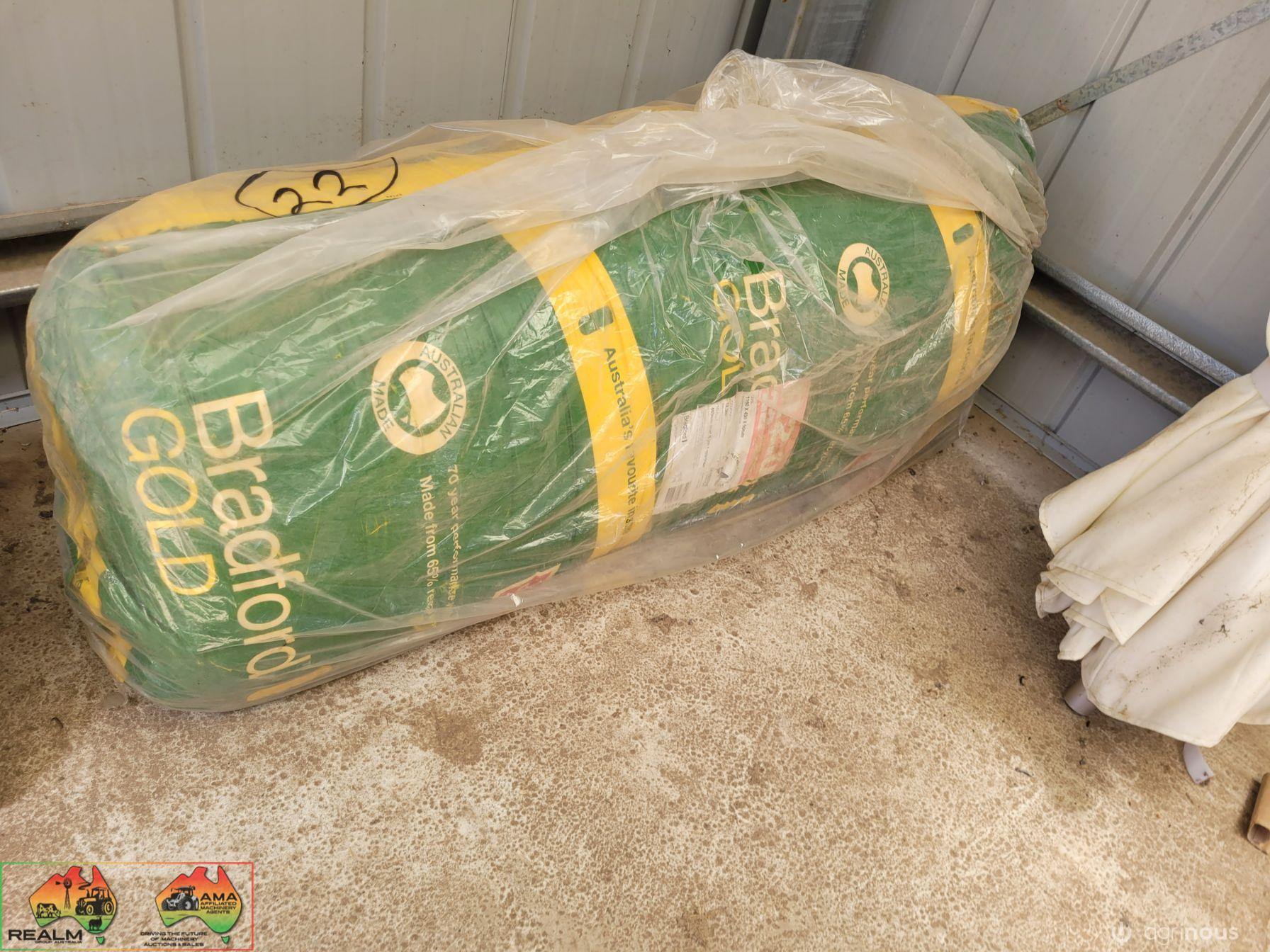 Bradford Gold R-2.0 Insulation (1,160 x 430 x 90)
