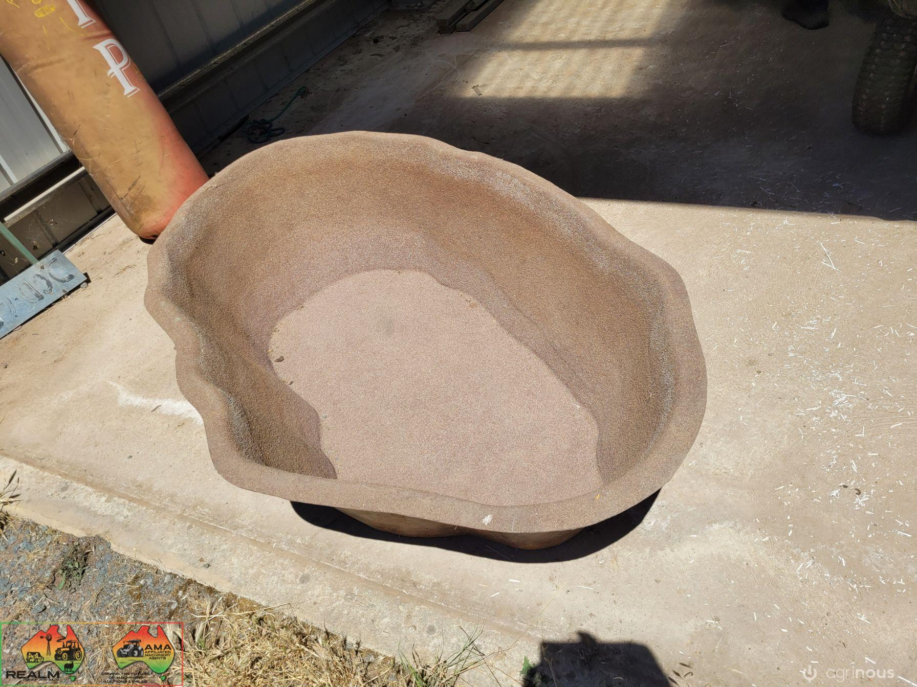 New Fibreglass Garden Pond (5ft x 3ft) - photo 2