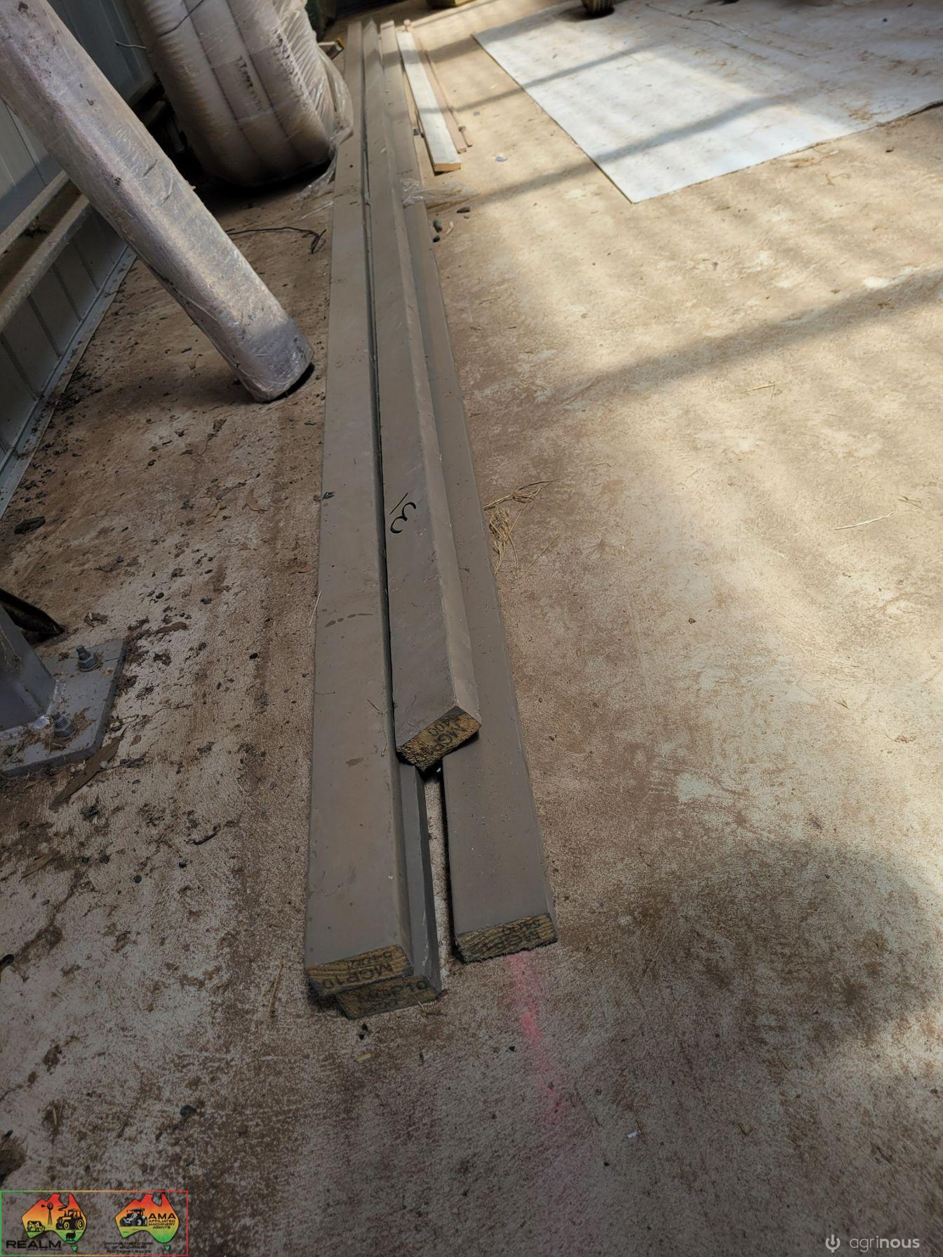 4x New 5.4m Lengths of Primed Pine MGP-10 (70 x 32mm) - photo 2