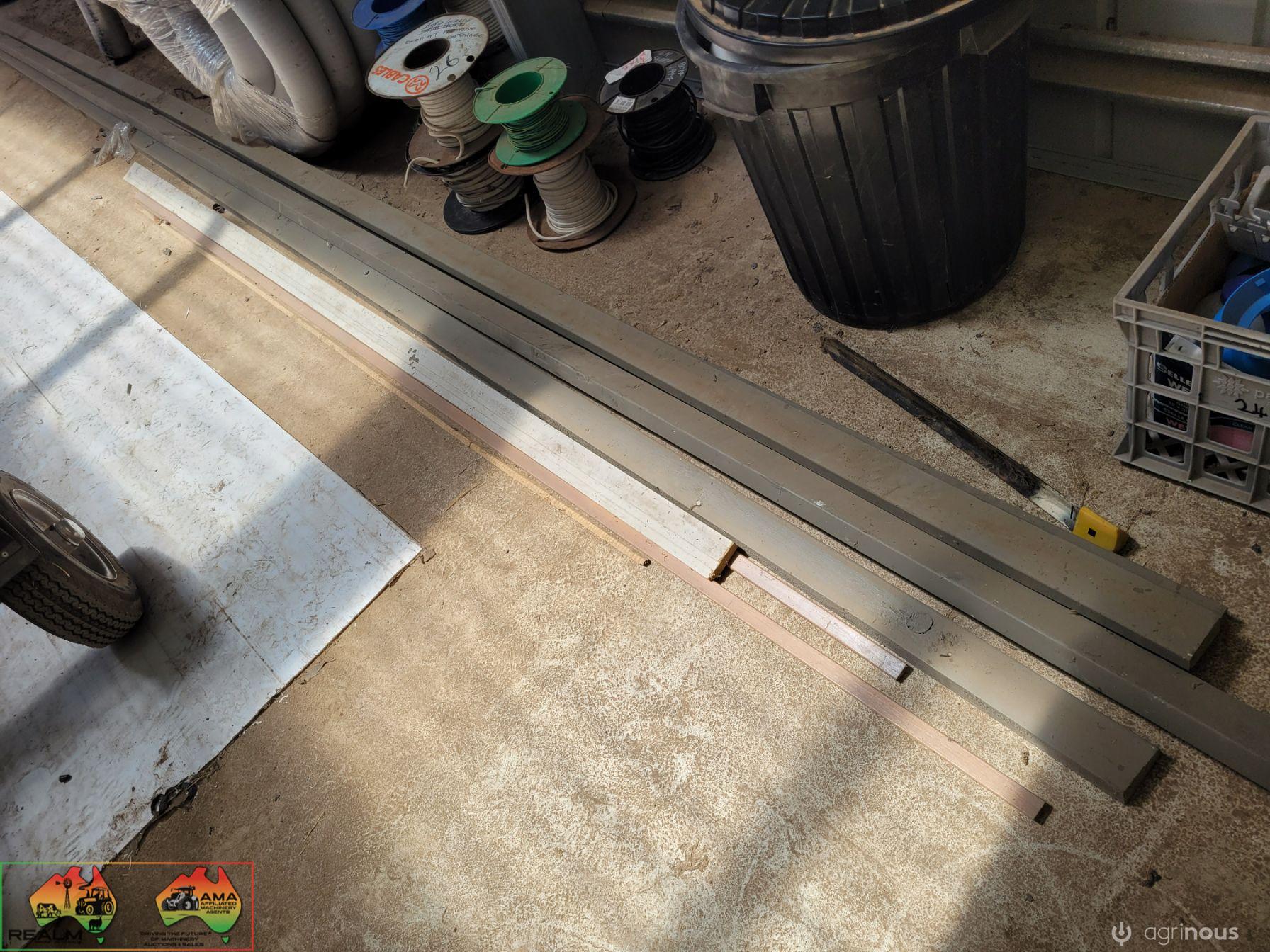 4x New 5.4m Lengths of Primed Pine MGP-10 (70 x 32mm) - photo 4