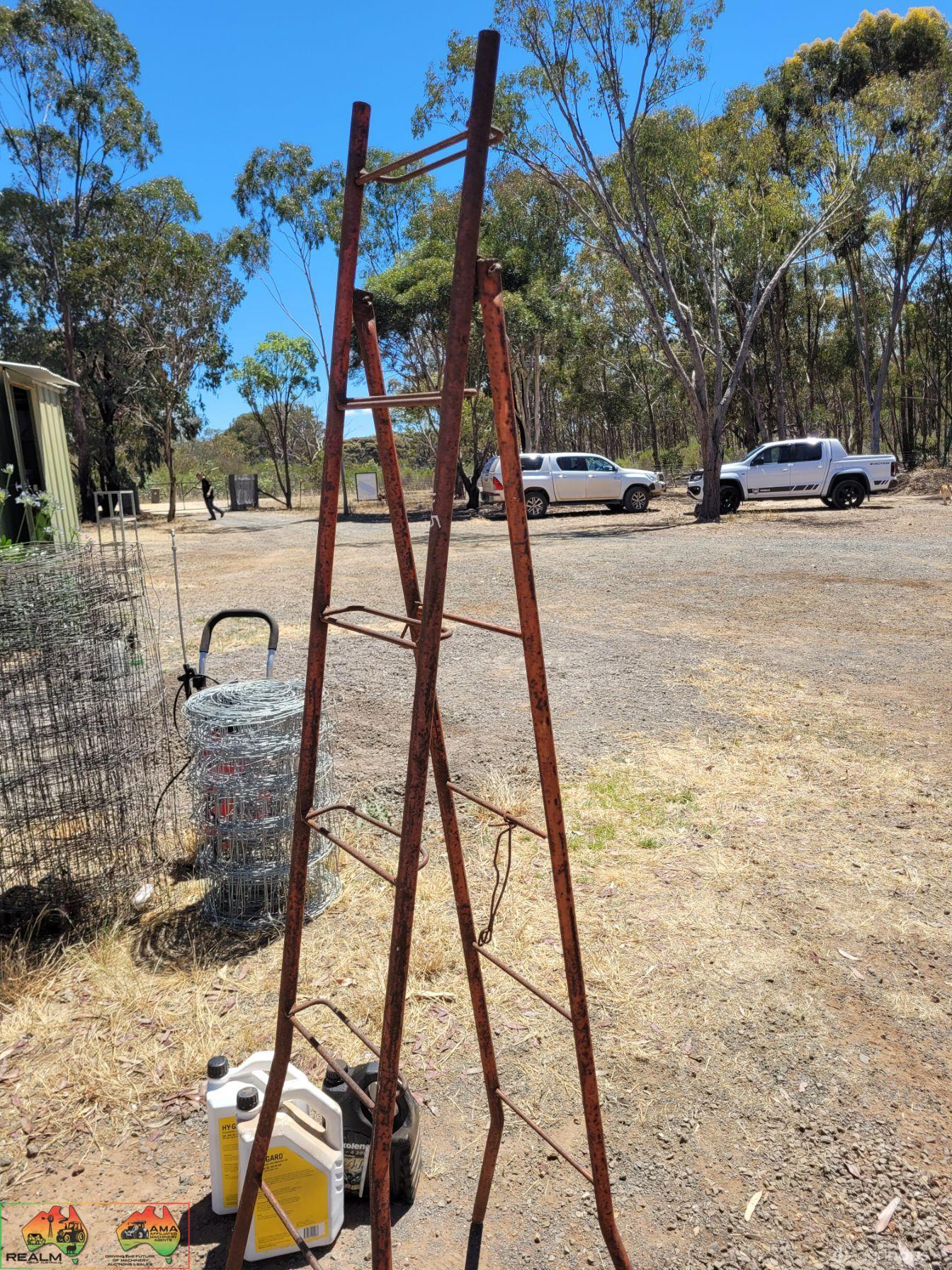 Fruit Picker's Ladder - photo 2