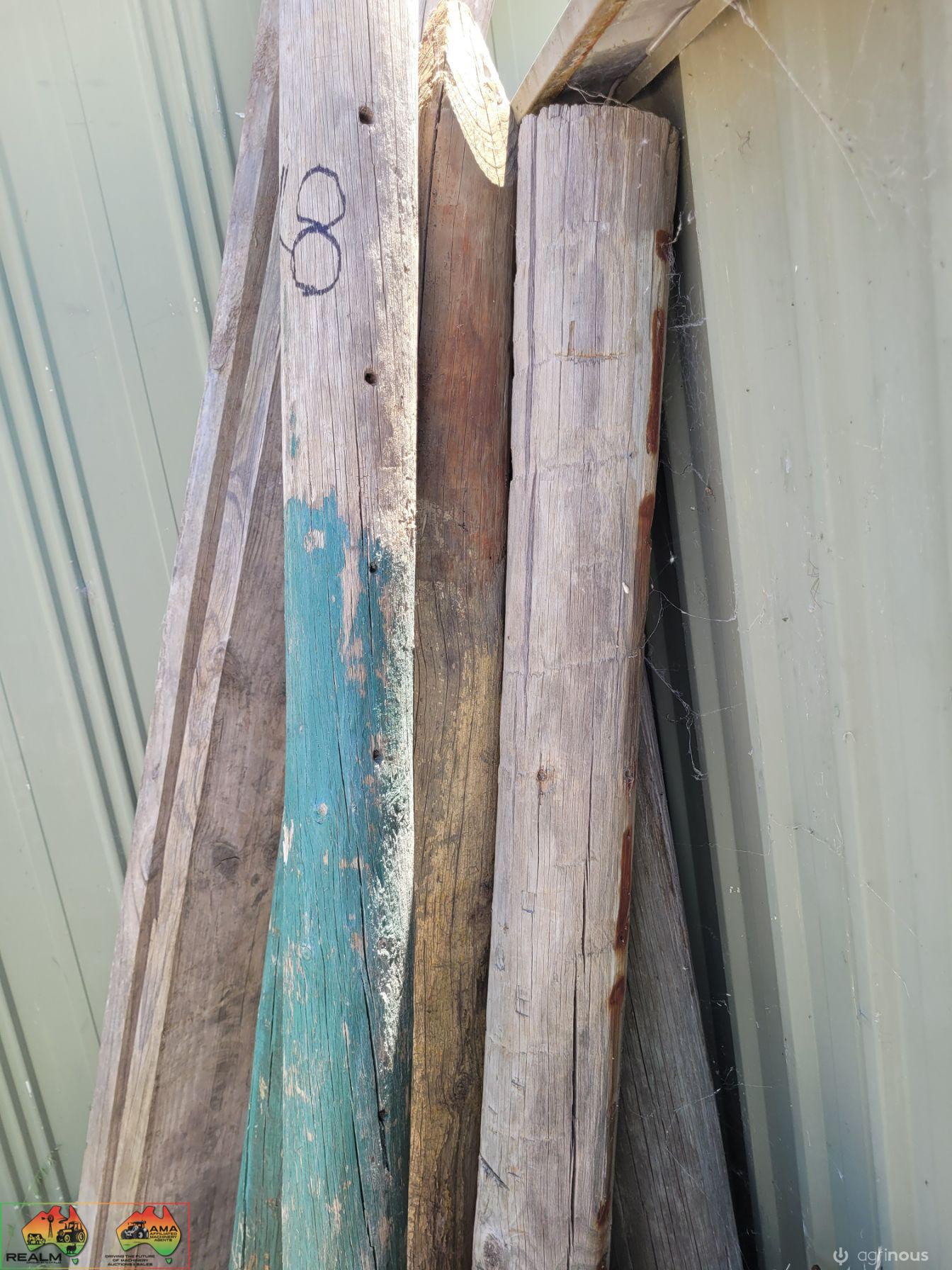 8x Pine Fence Posts - photo 3