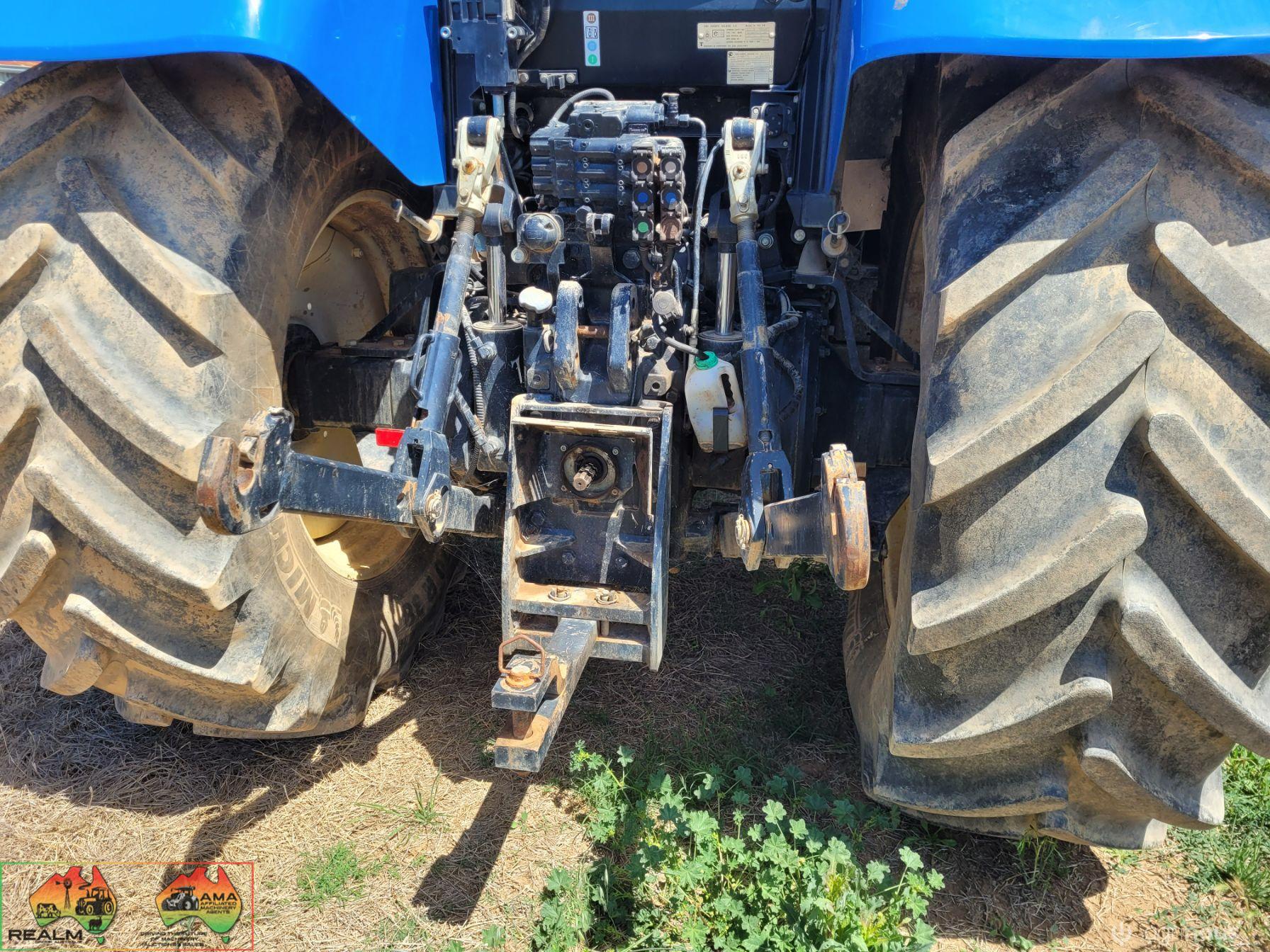 New Holland T7-200 4WD Tractor - photo 4