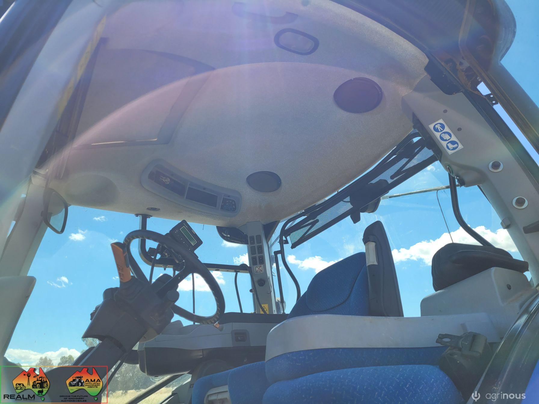 New Holland T7-200 4WD Tractor - photo 9