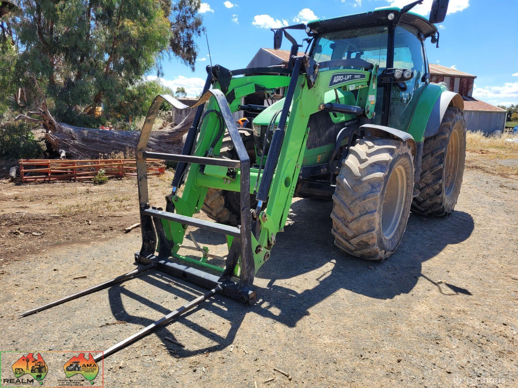 Deutz-Fahr 5130 Tractor with FEL - photo 3