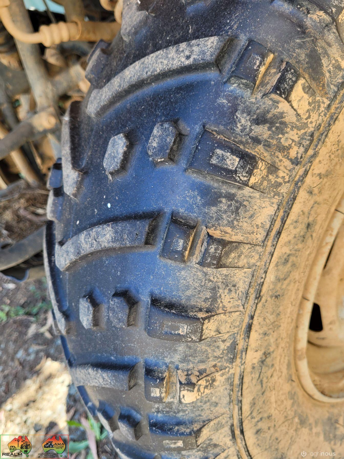 Yamaha 350 Grizzly 2WD Quad Bike - photo 9