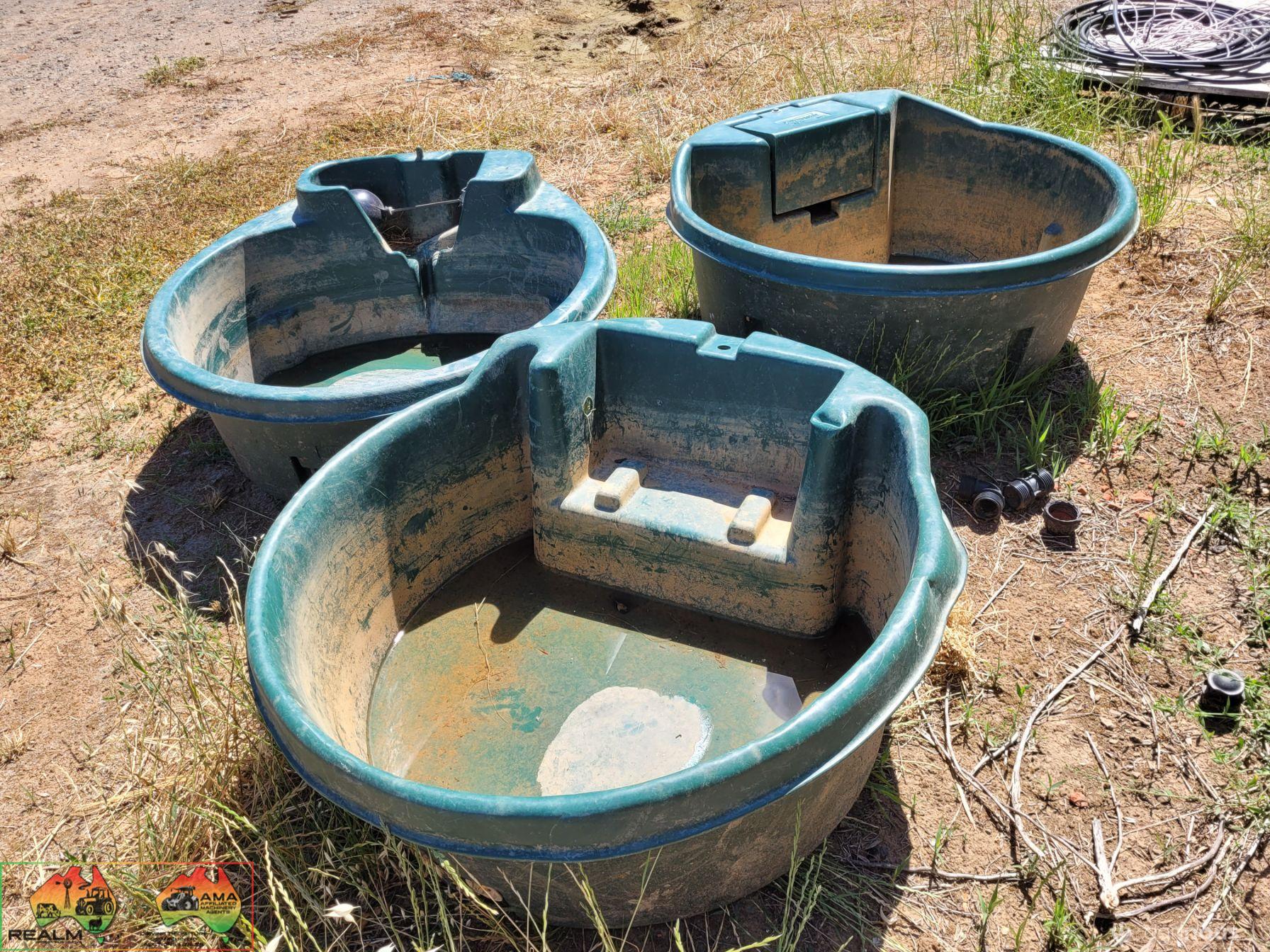 3x Polymaster MT-2 Stock Water Troughs - photo 4