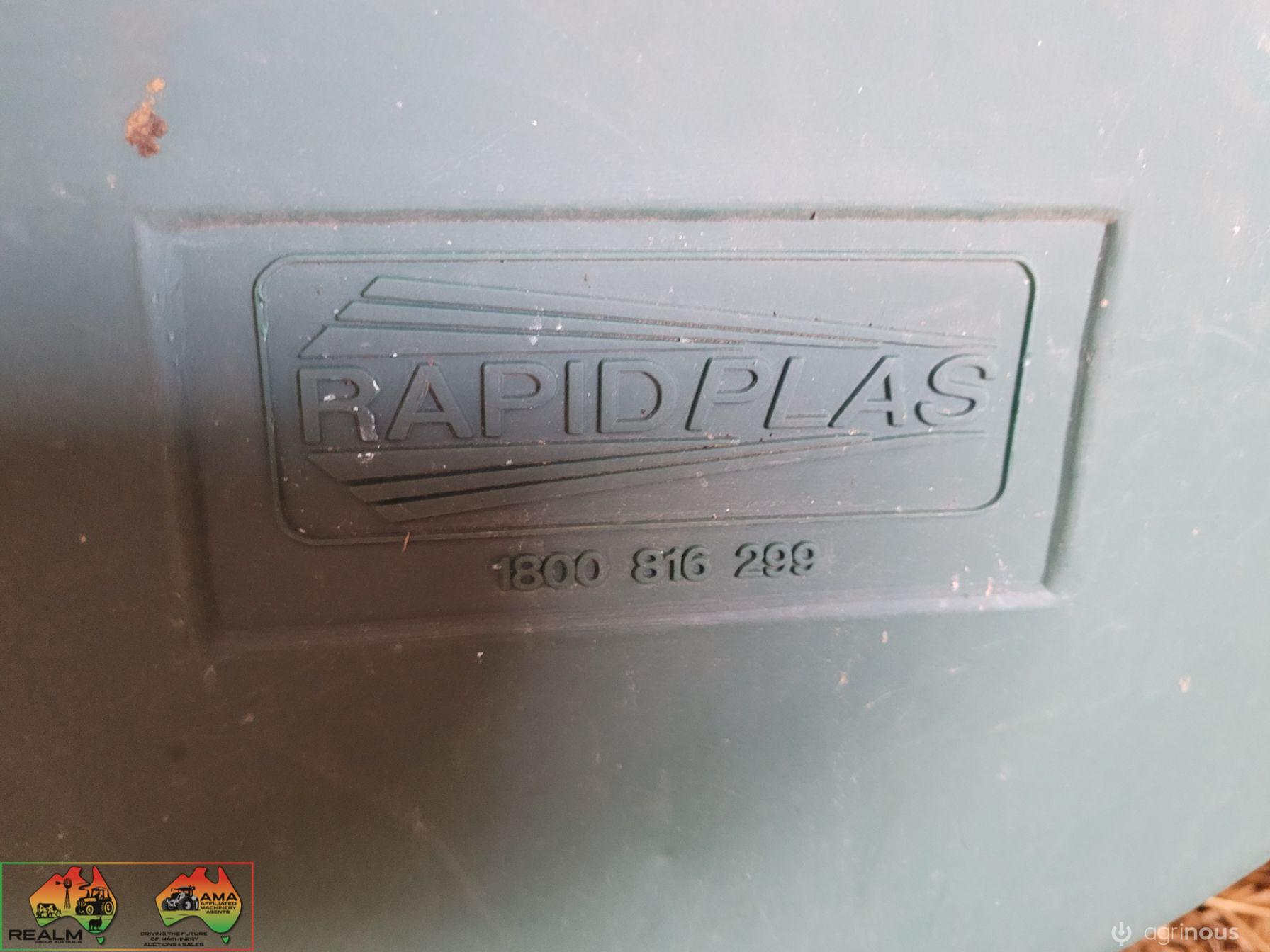 3x Rapidplas 2.4m Poly Sheep/Calf Feed Troughs - photo 4