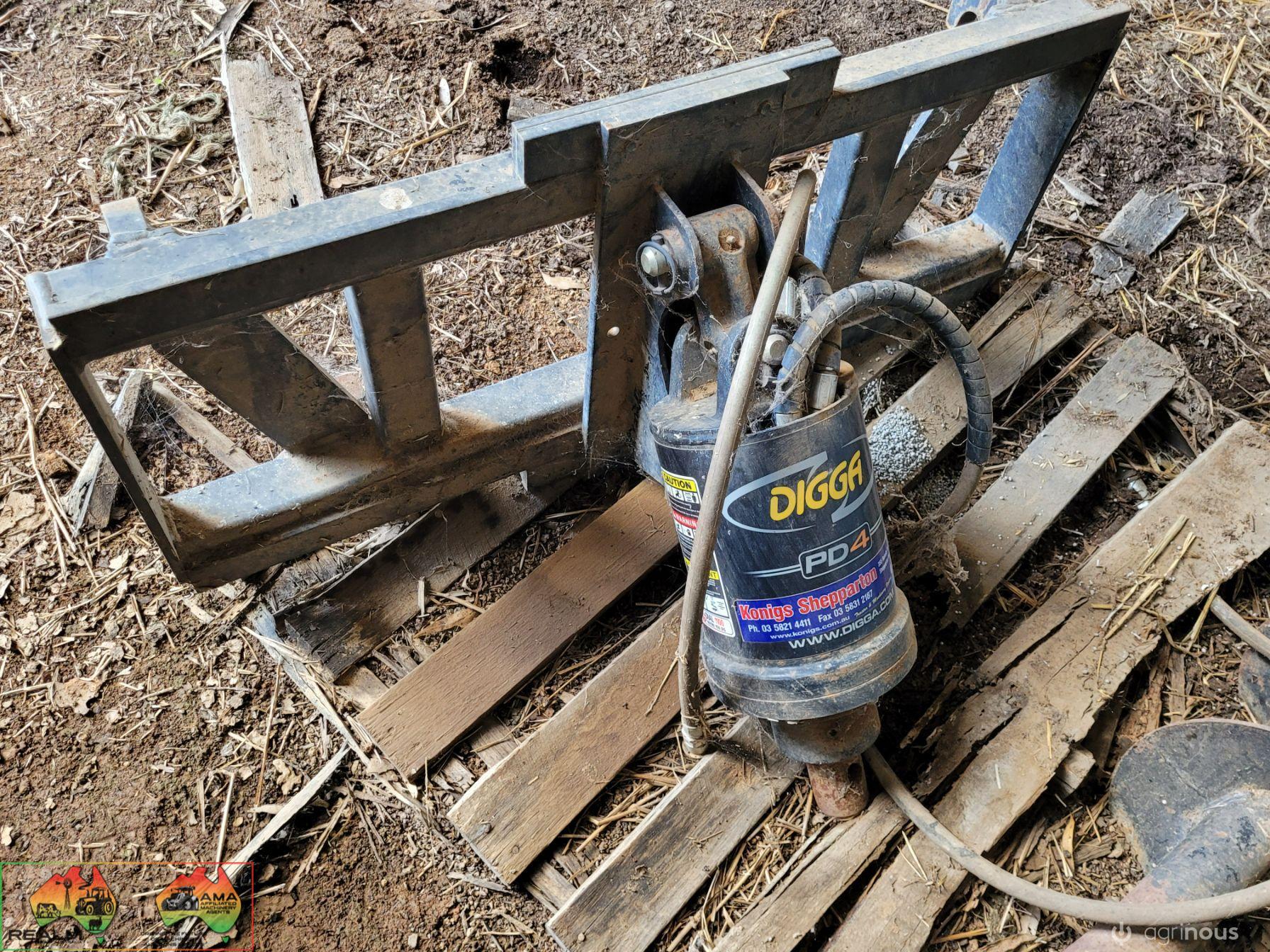 Digga FEL Post Hole Auger - photo 2