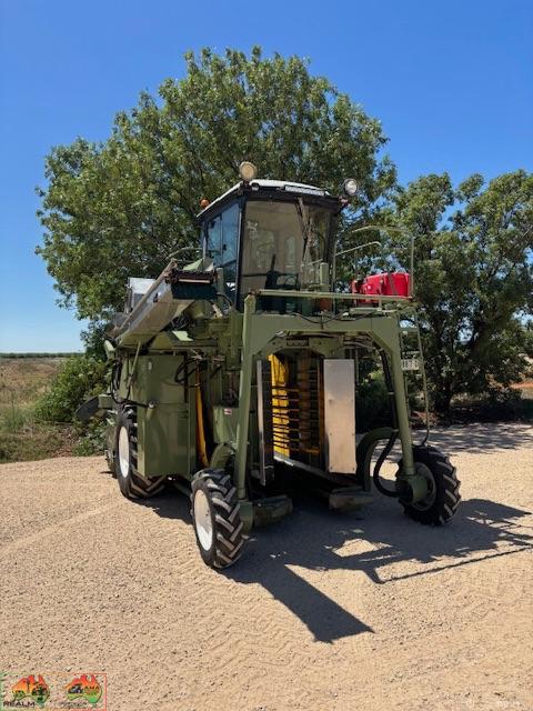 1996 Nairn 1230 Grape Harvester - photo 6