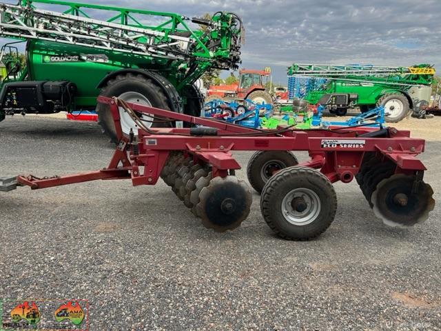 20 plate trailing disc  Excellent condition  Hydraulic lift 24” disc plates - photo 4