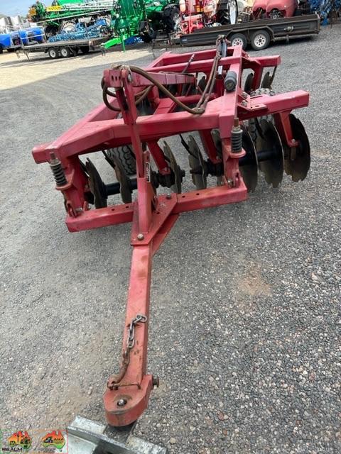 20 plate trailing disc  Excellent condition  Hydraulic lift 24” disc plates - photo 2