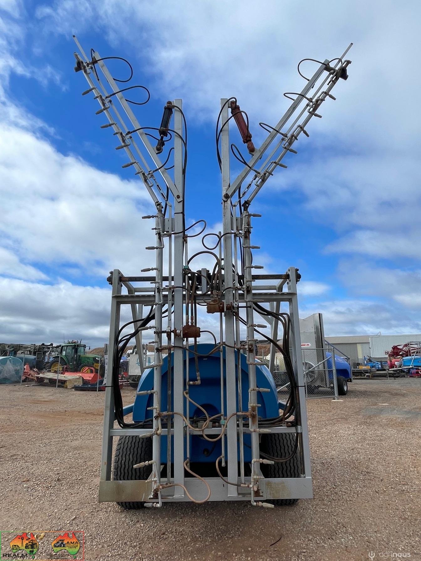 Twin pumps  IDS 2000 200 LMP - photo 3