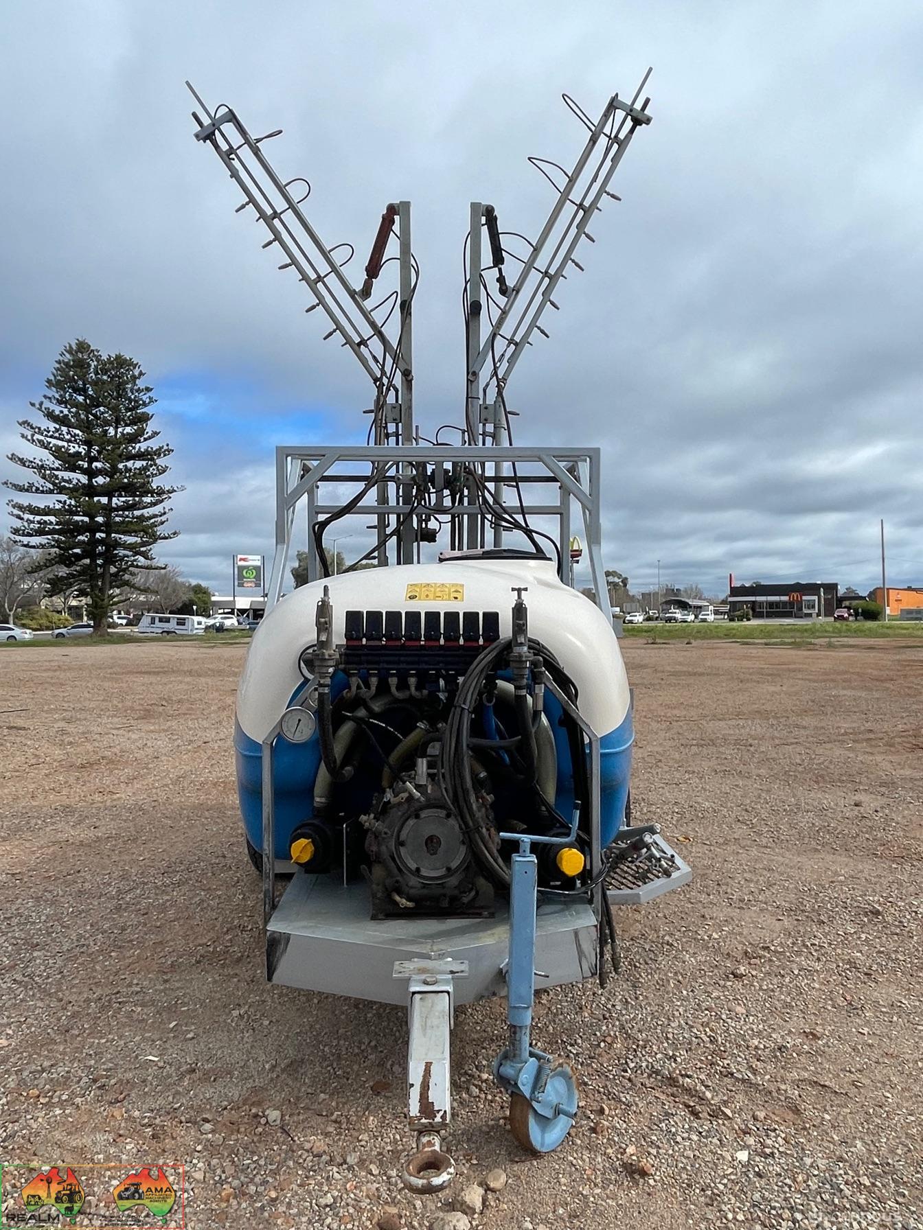 Twin pumps  IDS 2000 200 LMP - photo 6