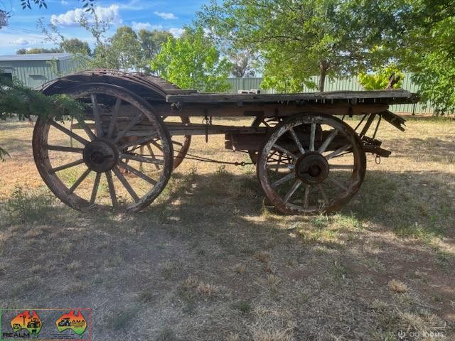 Horse drawn Wagon - photo 3
