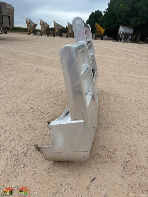 Argosy Alloy Bullbar - photo 4
