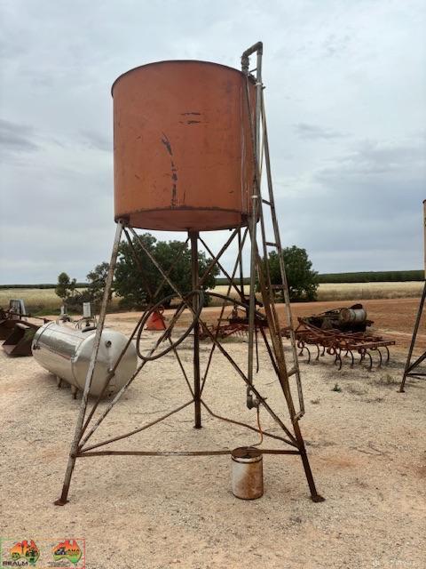 Diesel tank on High frame - photo 2