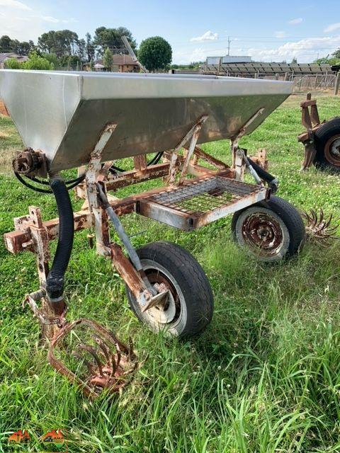 Twin Stainless Steel Fertilizer Hopper