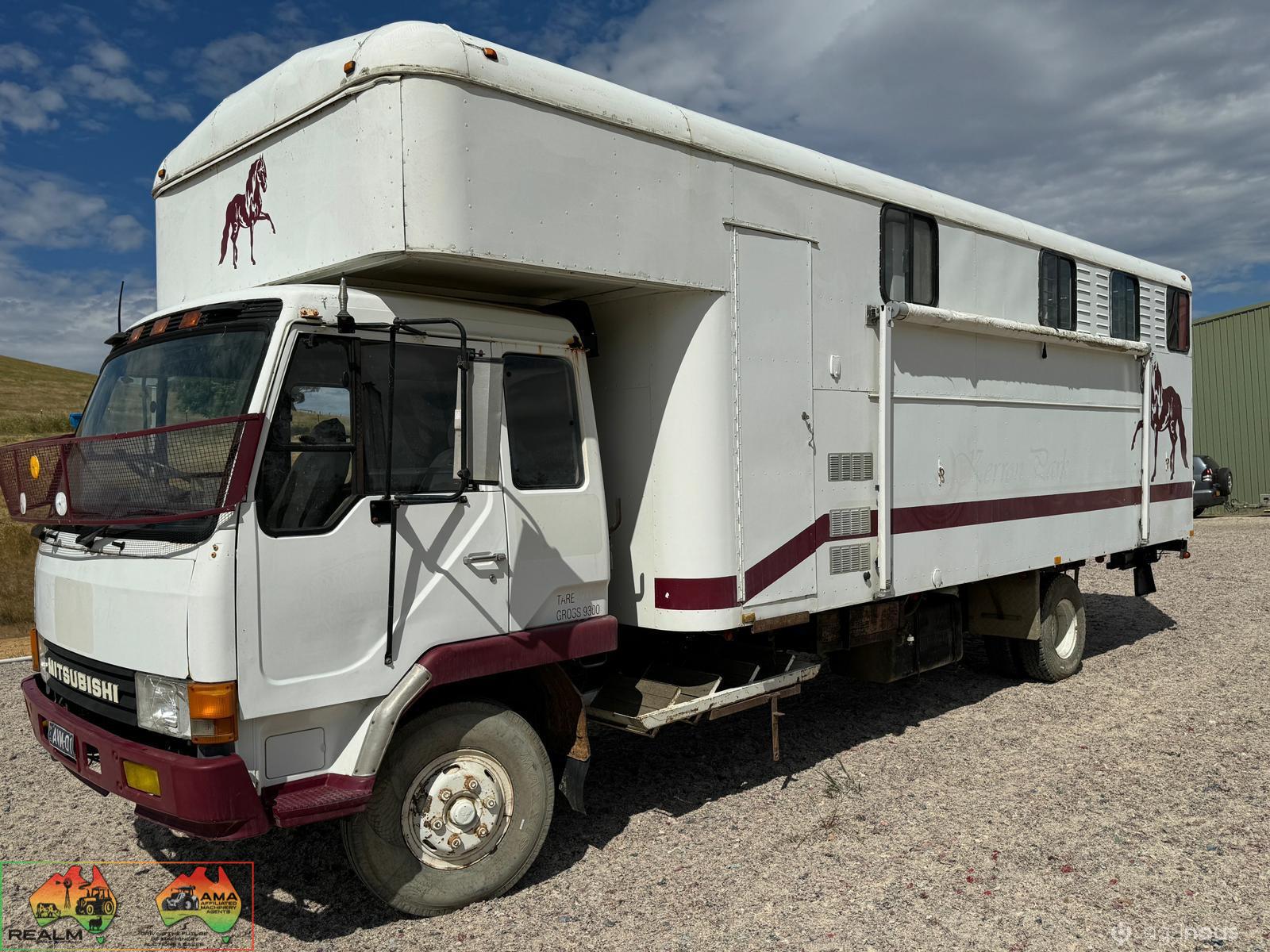 1988 Mitsubishi FK415 - Horse truck - photo 14