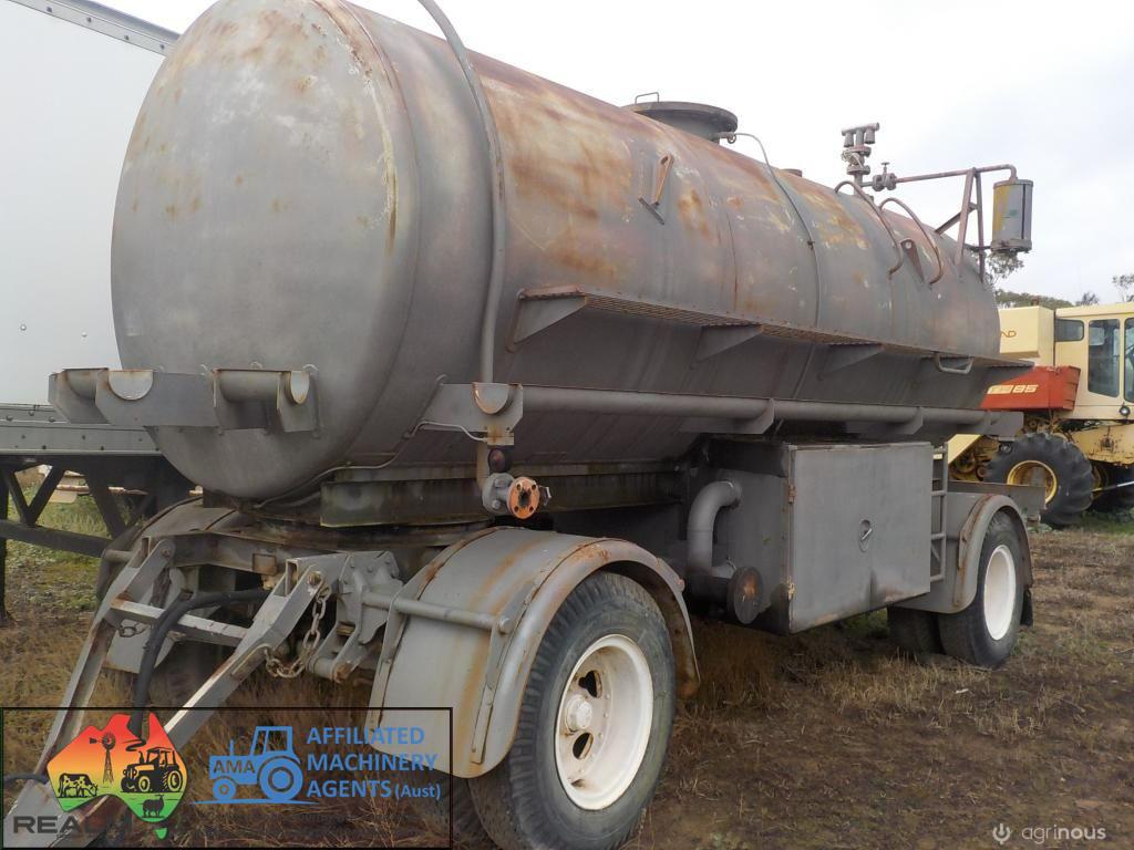 Steel Fuel Tanker Dog Trailer (D000437) - photo 5