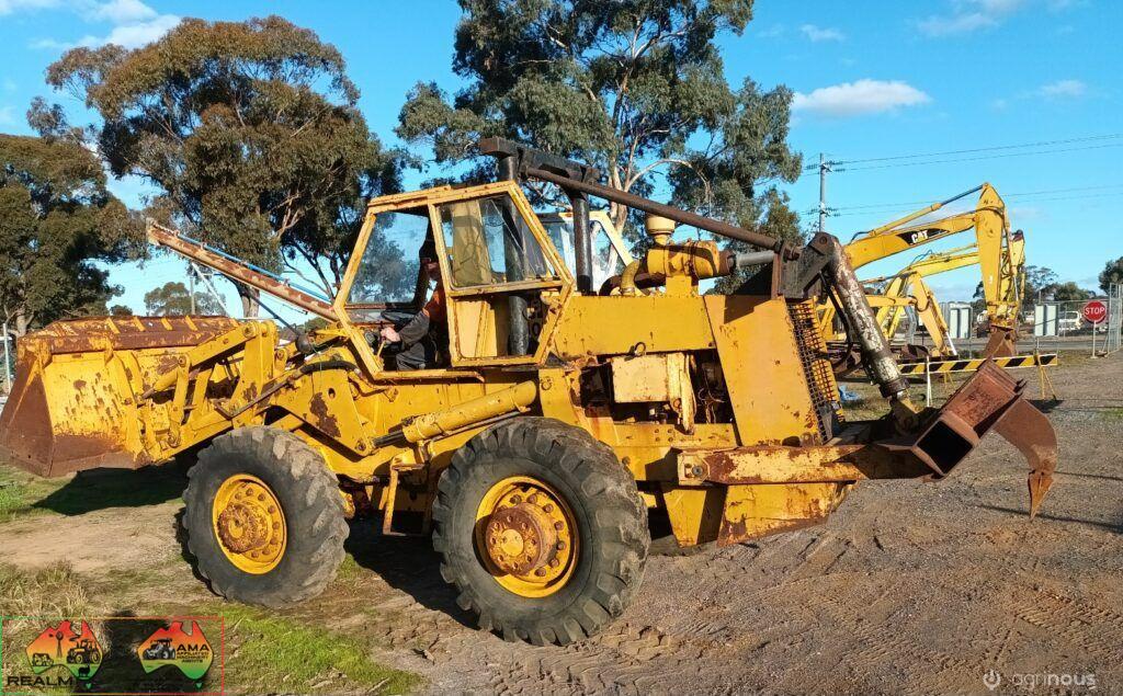 Case W10E Loader - photo 10