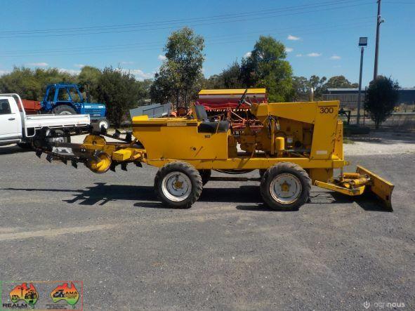 Wenco 300 Diesel Trencher - photo 3